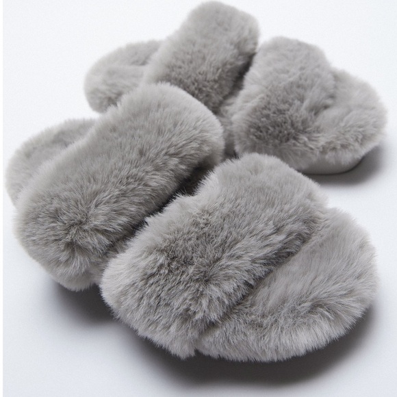 ZARA Faux Fur Low Heel Chunky Sandals - Picture 1 of 6